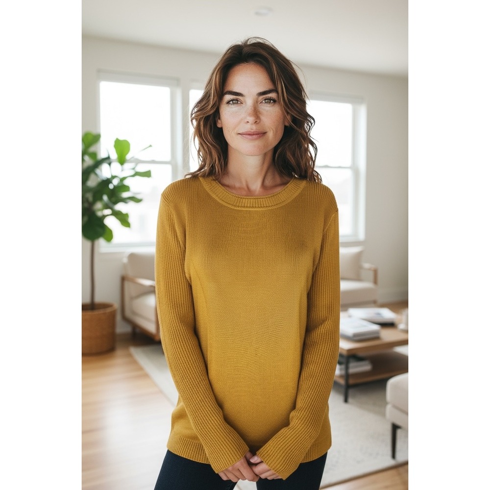 Tahari Crew Neck Knit Sweater Long Sleeve Ribbed Pullover Monarch Gold‎ Medium